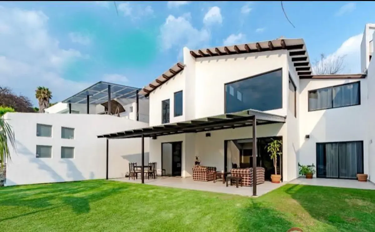 Casa en venta en Santa Maria Ahuacatitlan, Cuernavaca — foto 1 de 19