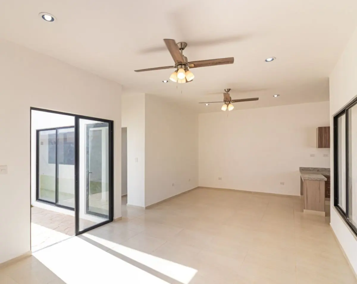 Casa en venta en Chichi Suarez, Mérida — foto 1 de 11