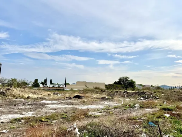 Terreno comercial en venta sobre Av. Fray Junípero Serra Juriquilla Querétaro Terreno comercial en venta sobre Av. Fray Junípero Serra Juriquilla Querétaro