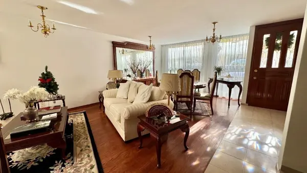 Casa en venta en Granjas Navidad, Cuajimalpa de Morelos — foto 2 de 17