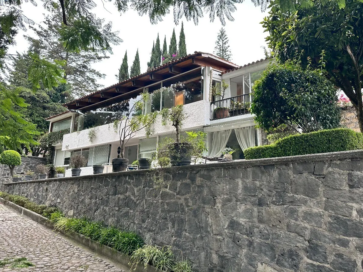 Casa en venta en Tetelpan, Álvaro Obregón — foto 1 de 47