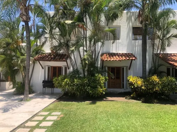 Casa en venta en Tequesquitengo, Jojutla — foto 2 de 27