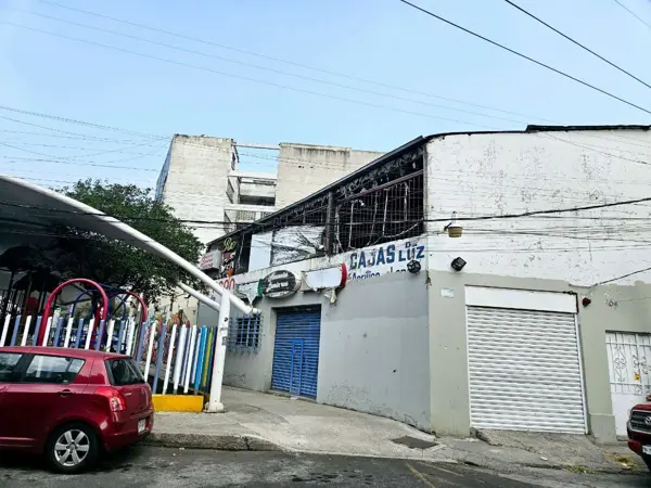 Bodega en Venta Eje Central Lázaro Cárdenas colonia Obrera Cuauhtémoc CDMX