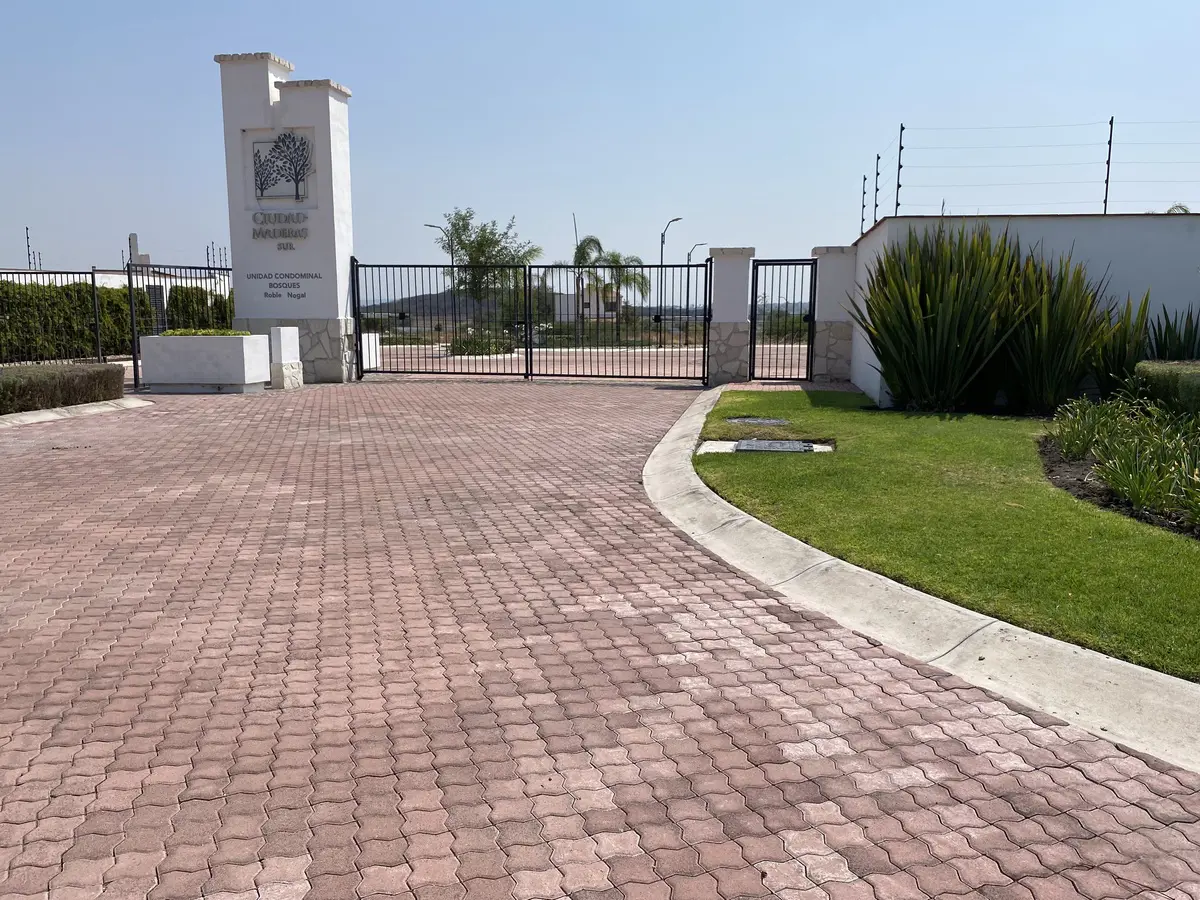 Terreno en venta en Ciudad Maderas Sur II, Apaseo El Alto — foto 1 de 12