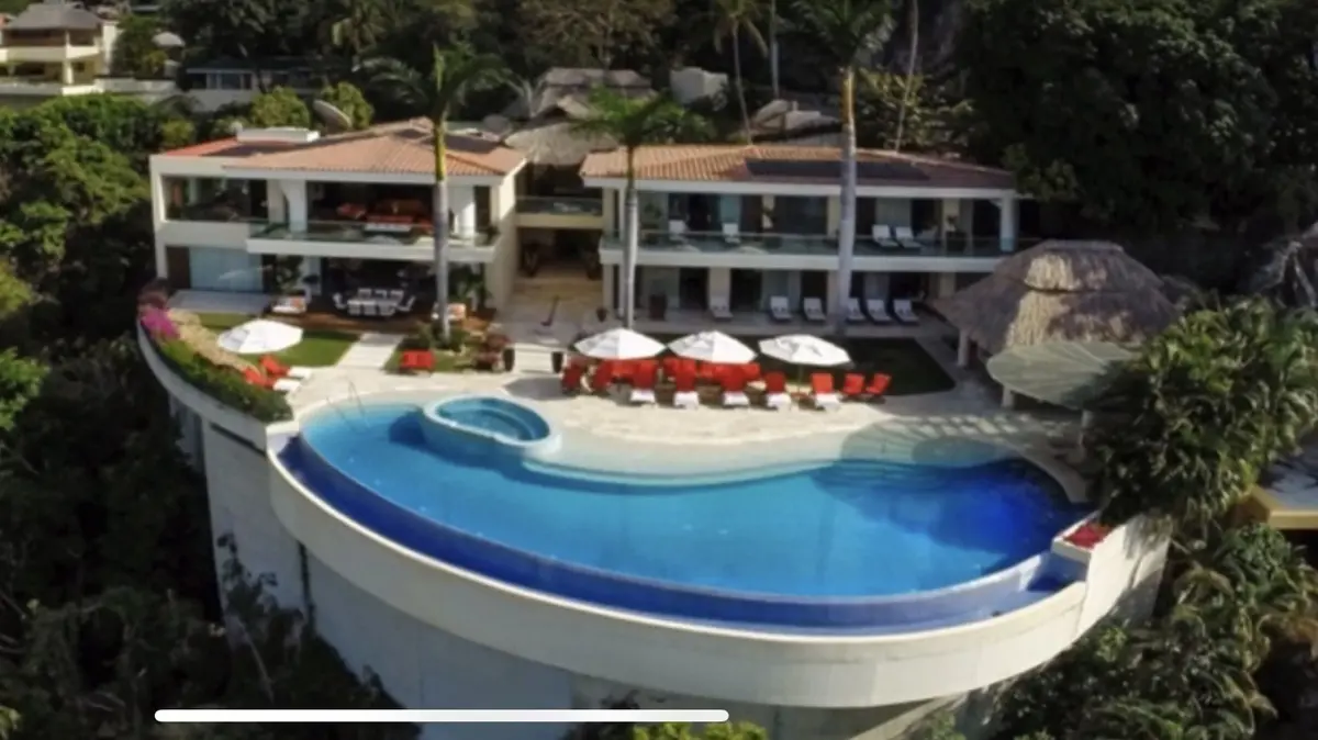 Casa en venta en Las Brisas 1, Acapulco de Juárez — foto 1 de 26