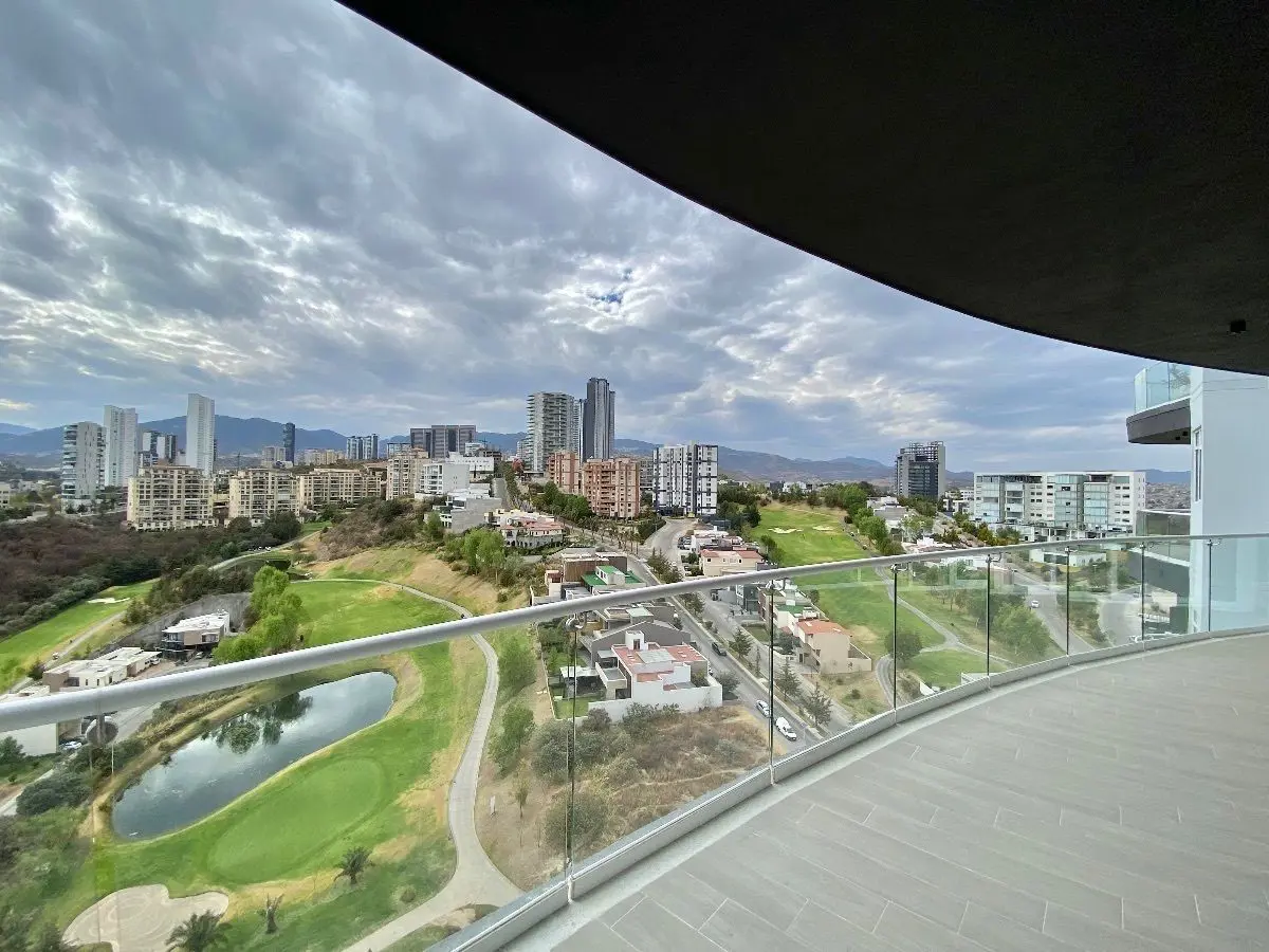 Departamento en venta en Bosque Real, Huixquilucan — foto 1 de 41