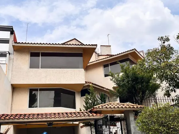 Casa en venta en Jardines En la Montaña, Tlalpan — foto 3 de 24