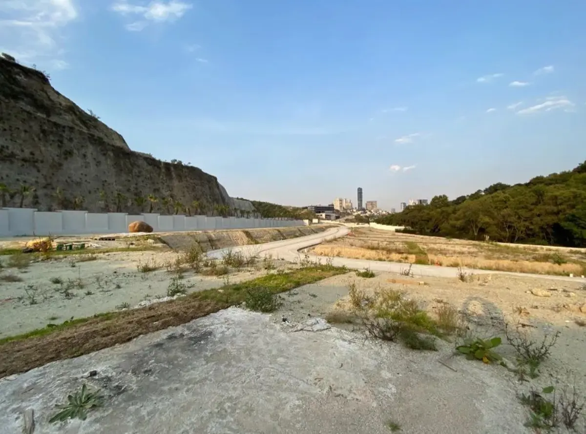 Terreno en venta en Bosque Real, Huixquilucan — foto 1 de 13