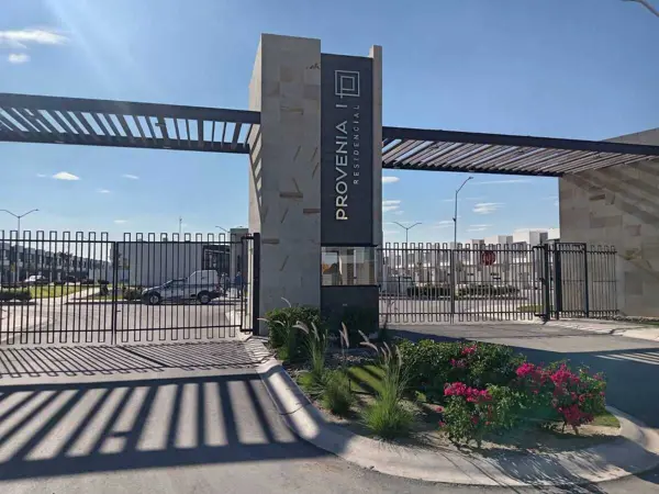 Casa en venta en Campo Nuevo de Zaragoza, Torreón — foto 2 de 31