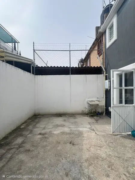 Casa en venta en Misión Del Bosque, Zapopan — foto 2 de 8
