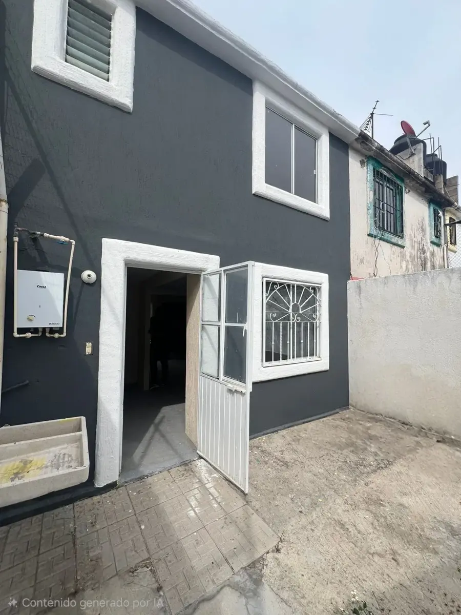 Casa en venta en Misión Del Bosque, Zapopan — foto 1 de 8