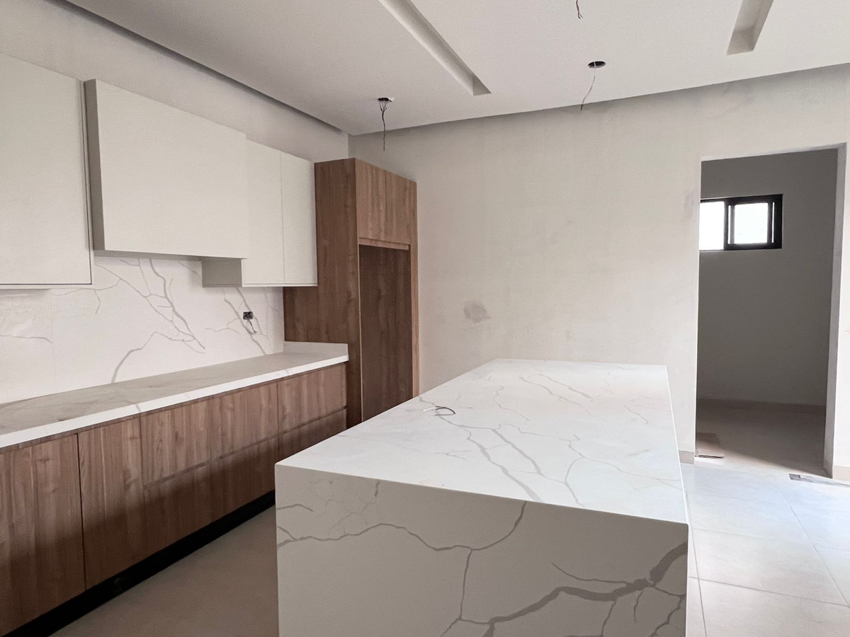 Vista 2 de Casa en Venta en Villas del Cardenchal, Torreón, Coahuila