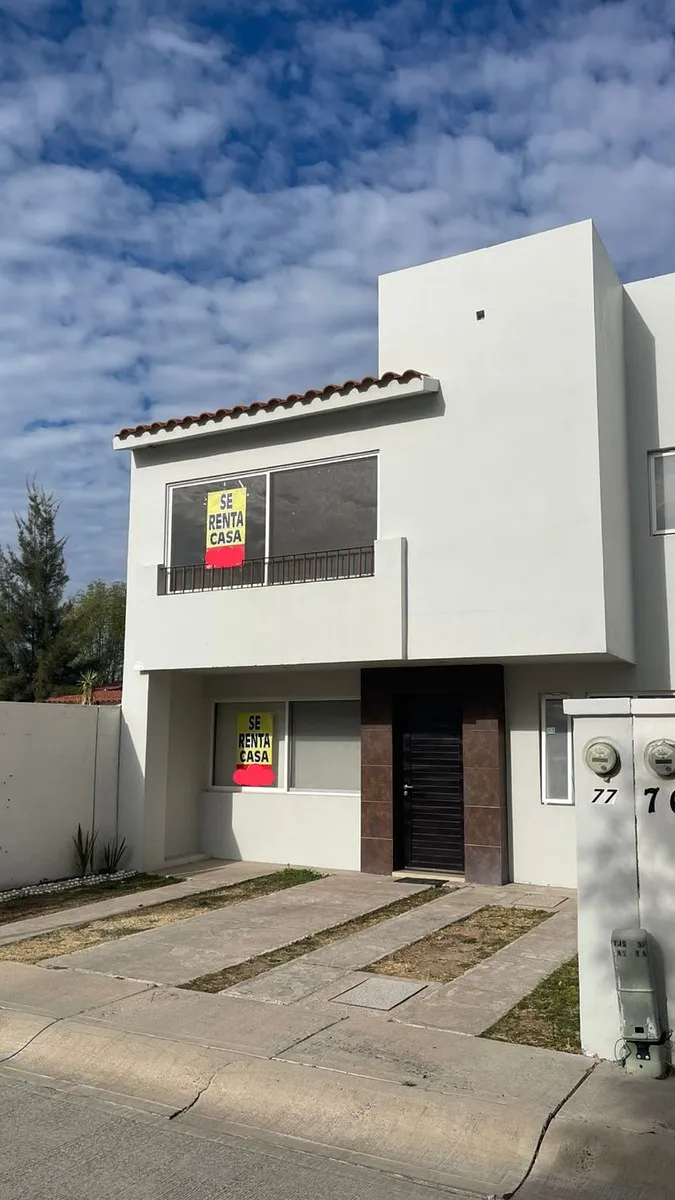 Casa en renta en Alcázar Residencial, Jesús María — foto 1 de 20