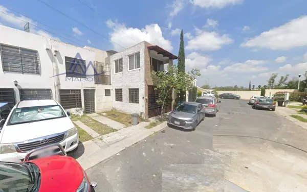 Casa en venta en Villalta, Tlajomulco de Zúñiga — foto 2 de 14