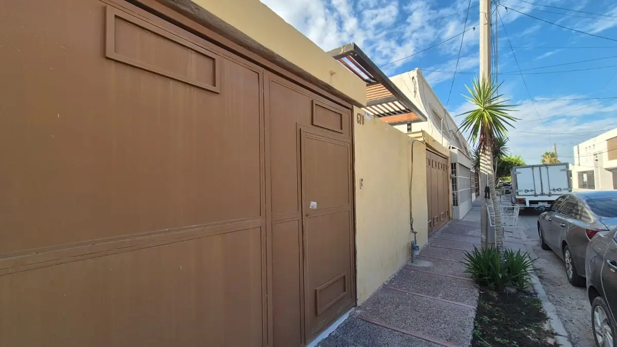 Casa en venta en Estrella, Torreón — foto 1 de 15