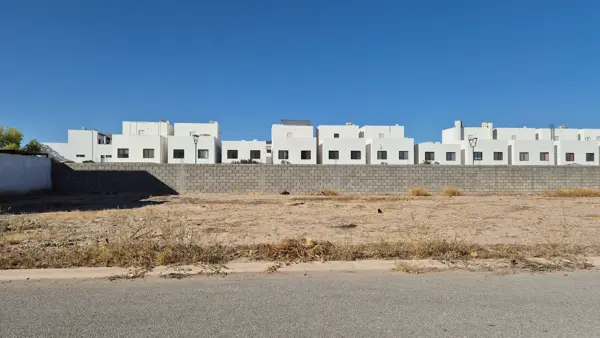 Terreno en venta en Villas del Renacimiento, Torreón — foto 3 de 3