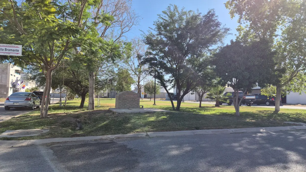 Terreno en venta en Villas del Renacimiento, Torreón — foto 1 de 3