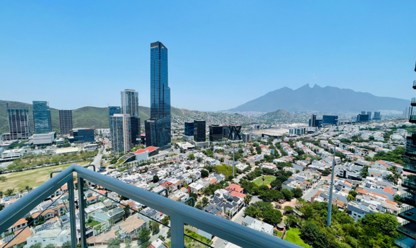 Departamento en Venta en Del Valle Oriente, San Pedro Garza García, Nuevo León 1