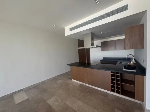 Renta depto en Zaguan piso 9 con excelente vista