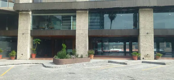 Local en Renta en Del Valle, San Pedro Garza García, Nuevo León 2