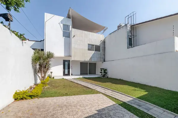 Casa en venta en Las Fincas, Jiutepec — foto 2 de 23