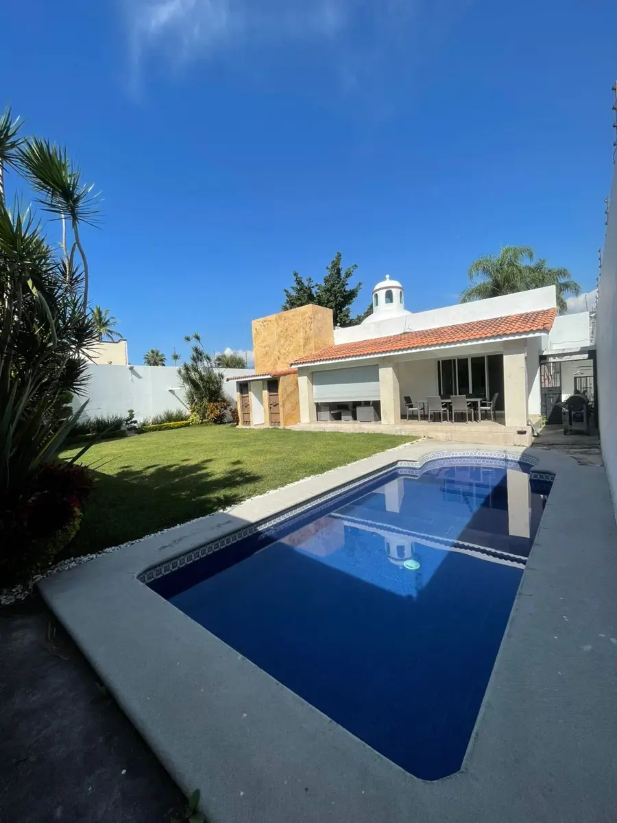 Casa en venta en Sumiya, Jiutepec — foto 1 de 38
