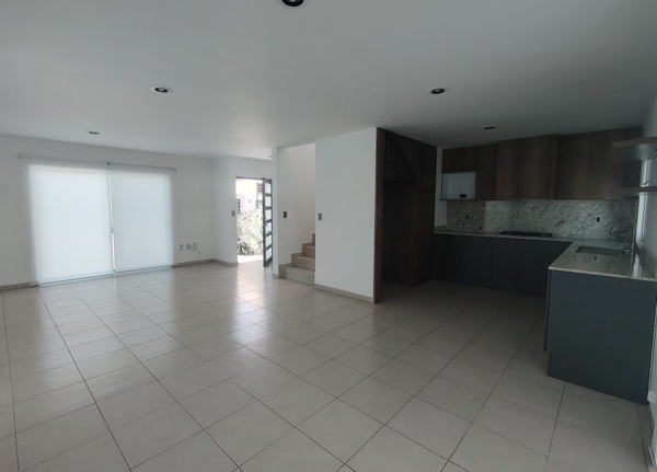 Casa en venta en Misión Privadas Residenciales, Irapuato — foto 2 de 12
