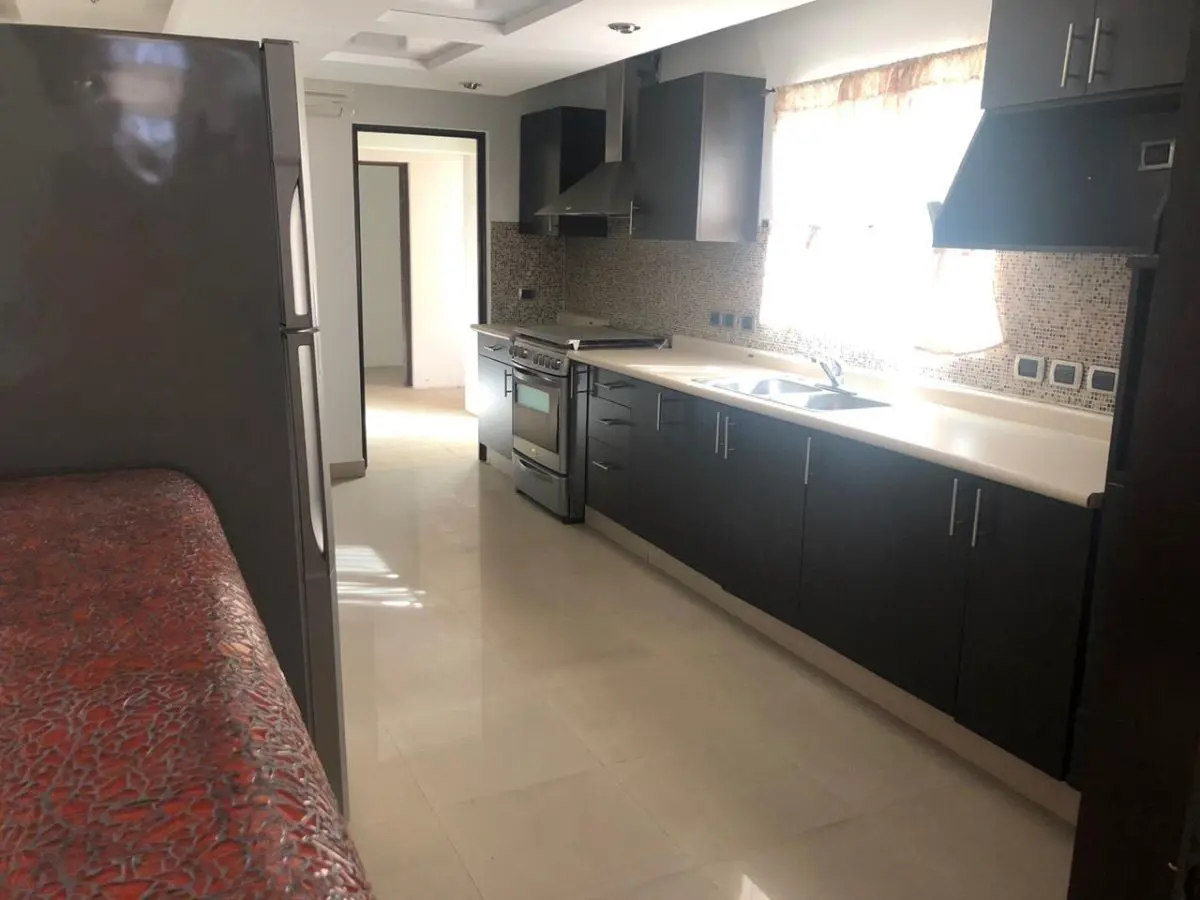 Casa en renta en Lomas del Valle, San Pedro Garza García — foto 1 de 12