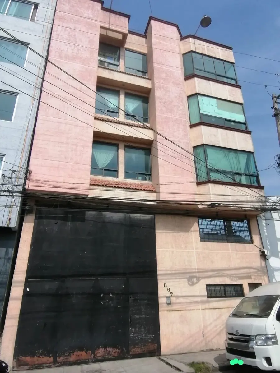 Bodega en venta en Leyes de Reforma 3a Sección, Iztapalapa — foto 1 de 21