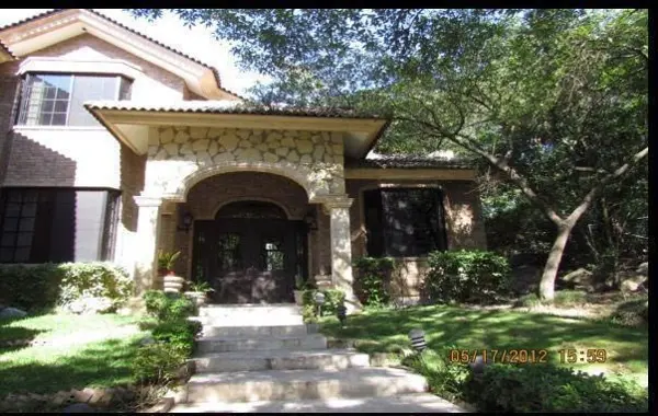 Casa en Venta en Bosques de San Angel Sector Palmillas en San Pedro — foto 1 de 10