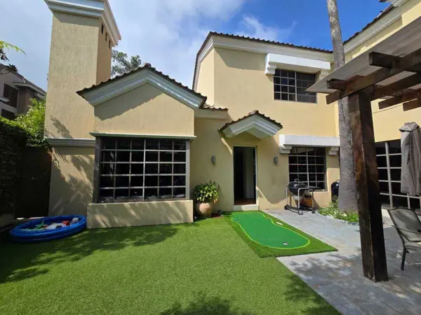 Casa en Renta en Residencial Palo Blanco, San Pedro Garza García, Nuevo León 1