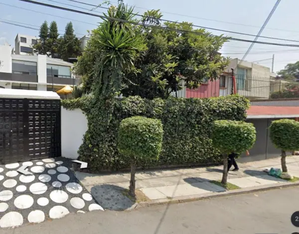 Casa en Venta en Lomas de Tecamachalco Sección Bosques I y II, Huixquilucan, México 1