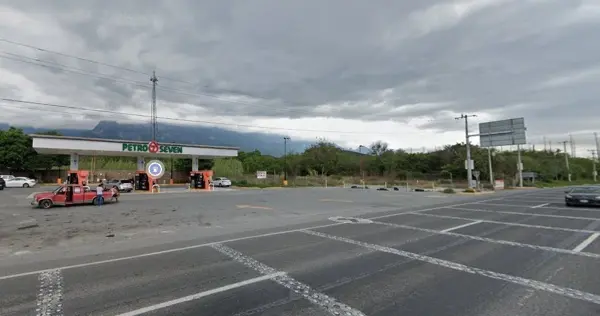 Terreno en Renta en Yerbaniz, Santiago, Nuevo León 2