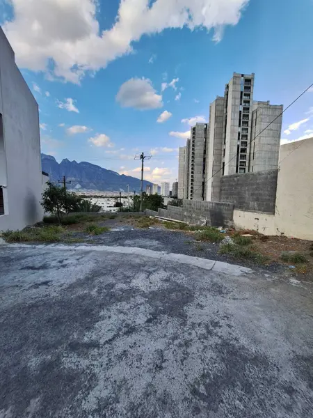 Terreno en Venta en Pedregal la Huasteca, Santa Catarina, Nuevo León 4
