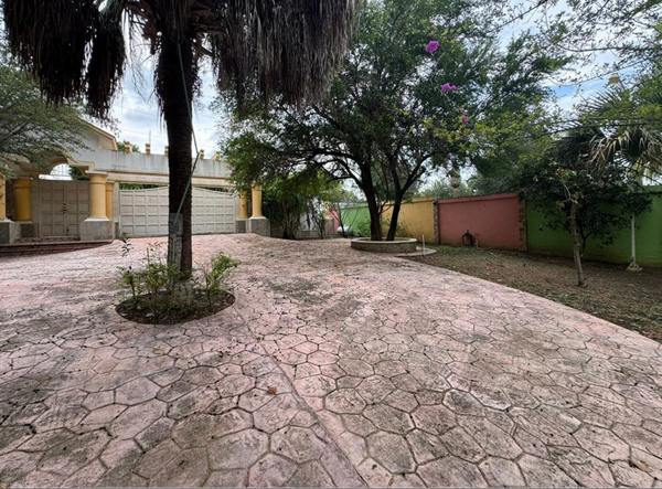 Quinta en Venta en La Boca, Santiago, Nuevo León 1