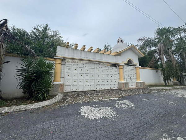 Quinta en Venta en La Boca, Santiago, Nuevo León 3