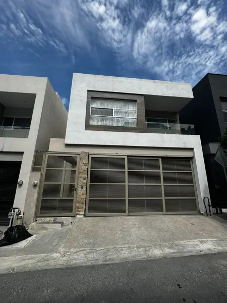 Casa en Venta en Cumbres Elite, Monterrey, Nuevo León 1