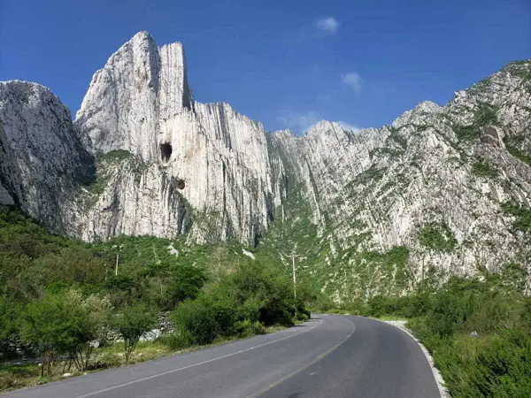 Terreno en Venta en Bosques la Huasteca, Santa Catarina, Nuevo León 1