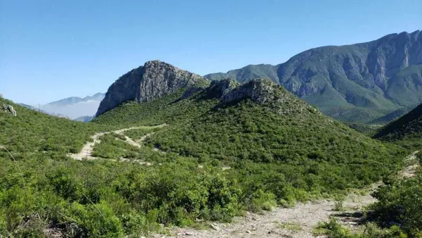 Terreno en Venta en Bosques la Huasteca, Santa Catarina, Nuevo León 3