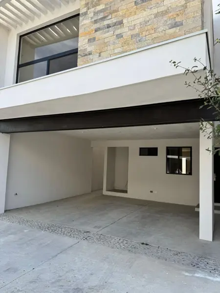 Casa en Venta en Montellán, Monterrey, Nuevo León 2
