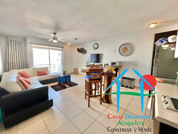 Departamento en venta con 2 recámaras en Residencial Caracol
