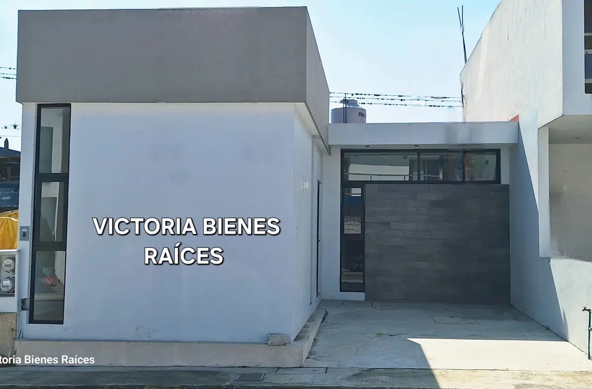 Casa en venta en Peñuela, Amatlán de los Reyes — foto 1 de 11