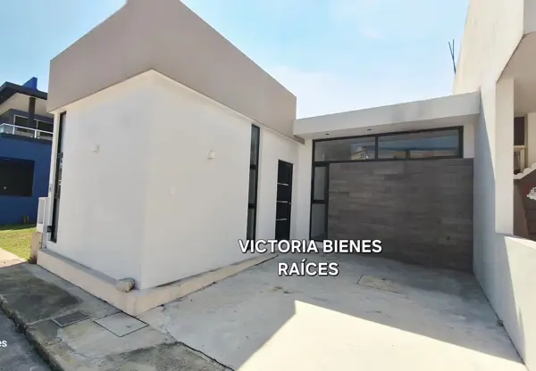 Casa en venta en Peñuela, Amatlán de los Reyes — foto 2 de 11