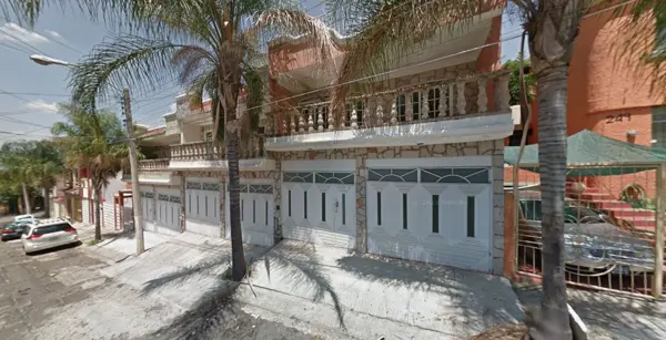 Casa en venta en Loma Dorada, Tonalá — foto 2 de 12