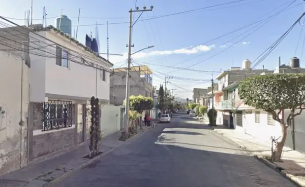 Casa en venta en Benito Juárez (La Aurora), Nezahualcóyotl — foto 2 de 8
