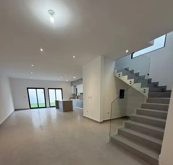 CASA EN VENTA SANTIAGO CARRETERA NACIONAL