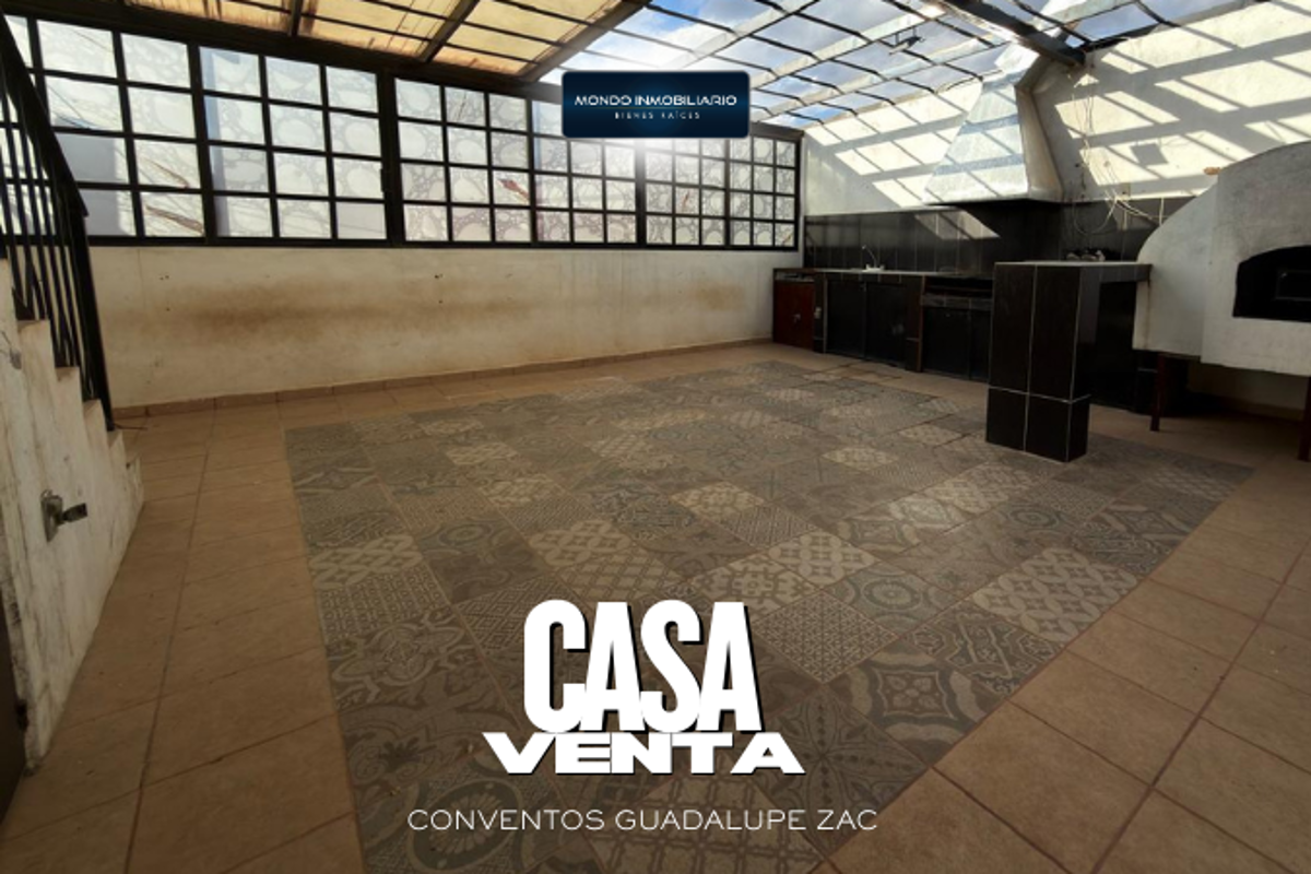 Vista 4 de Casa de 4 Niveles con Terraza en Venta en Los Conventos, Guadalupe