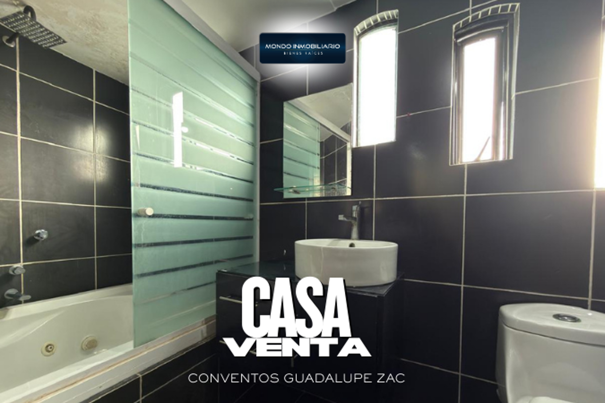 Vista 5 de Casa de 4 Niveles con Terraza en Venta en Los Conventos, Guadalupe