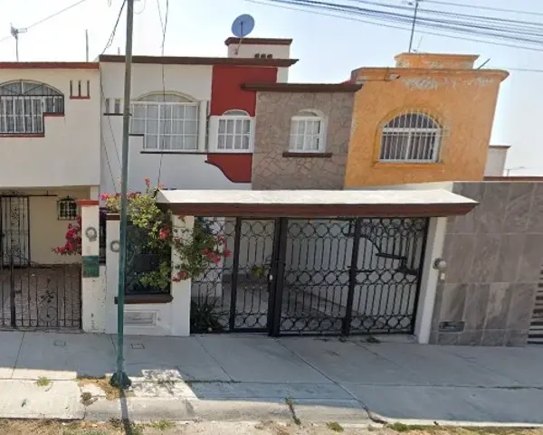 FN PB CASA EN SAN JUAN DEL RIO, QUERETARO. RECUPERACION BANCARIA. PROPIEDAD ADJUDICADA.
