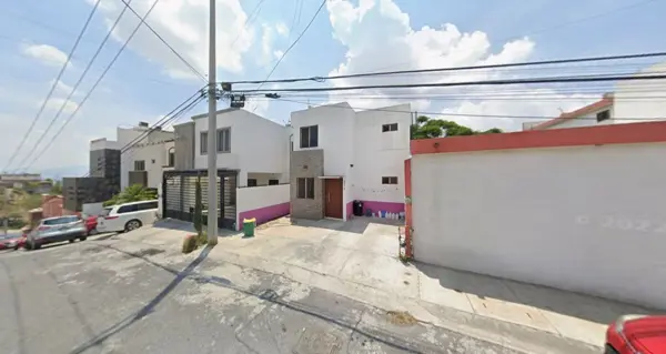 Casa en venta en Colinas del Valle, Monterrey — foto 2 de 12